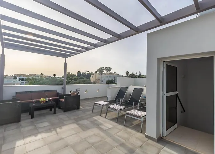 ヴィラ Nissini 2 *